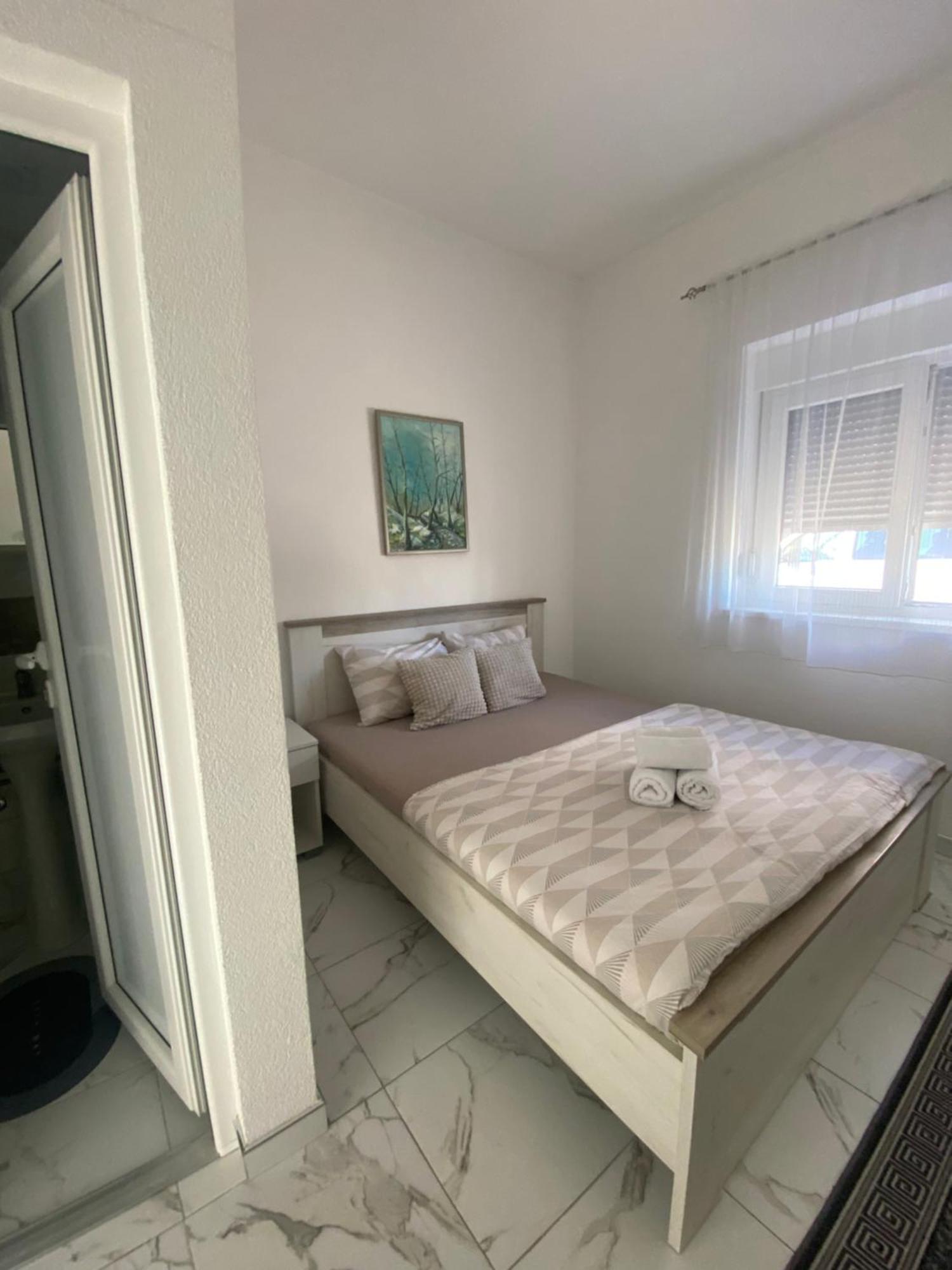 Vila Safir Loznica Exteriör bild