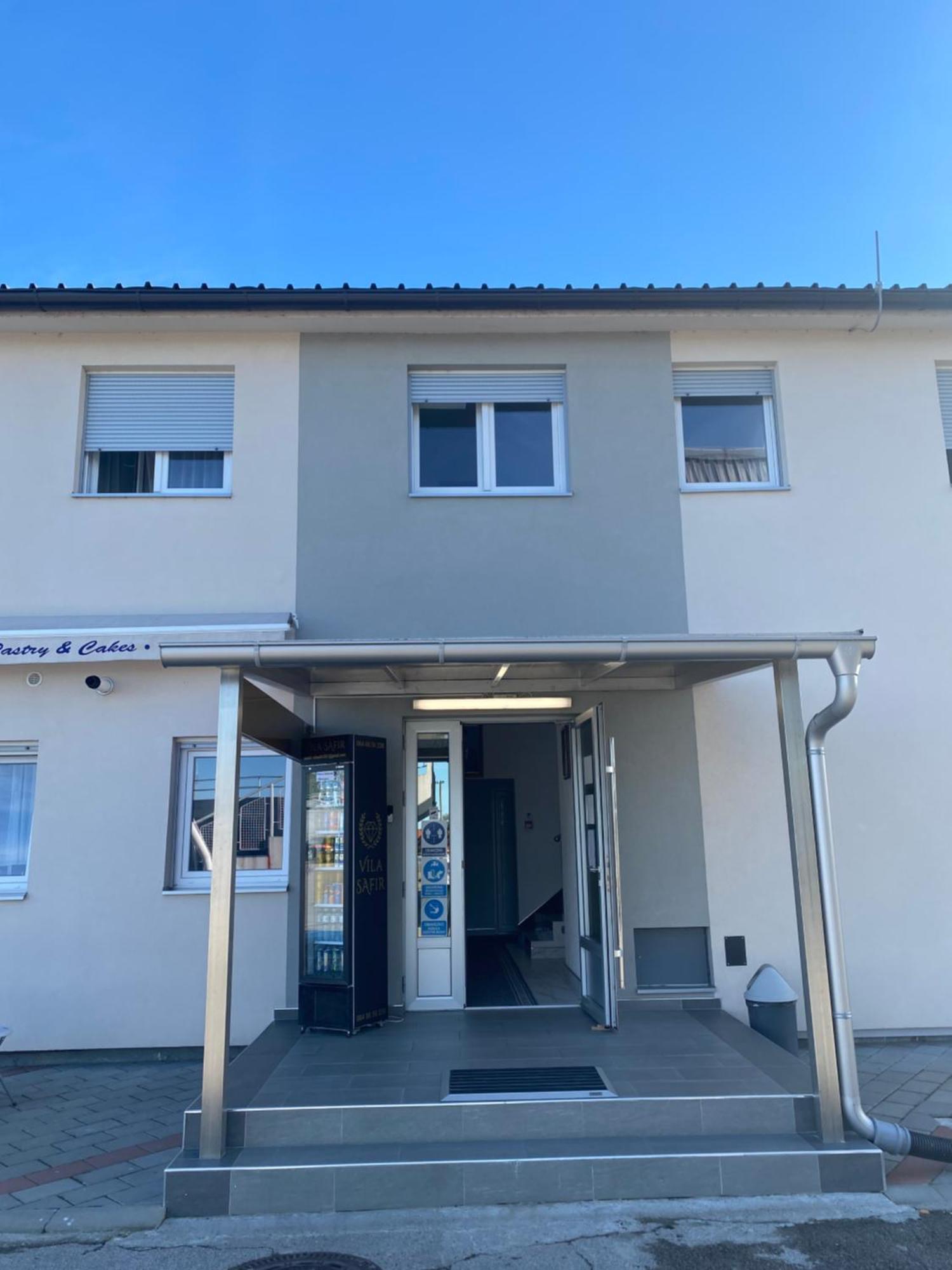 Vila Safir Loznica Exteriör bild
