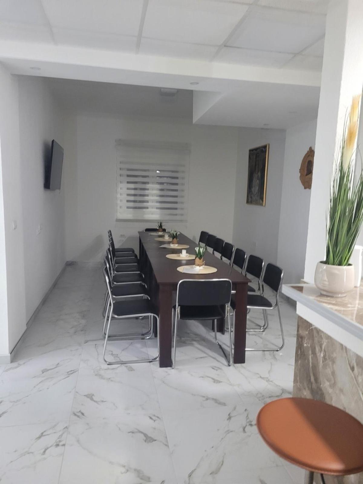 Vila Safir Loznica Exteriör bild