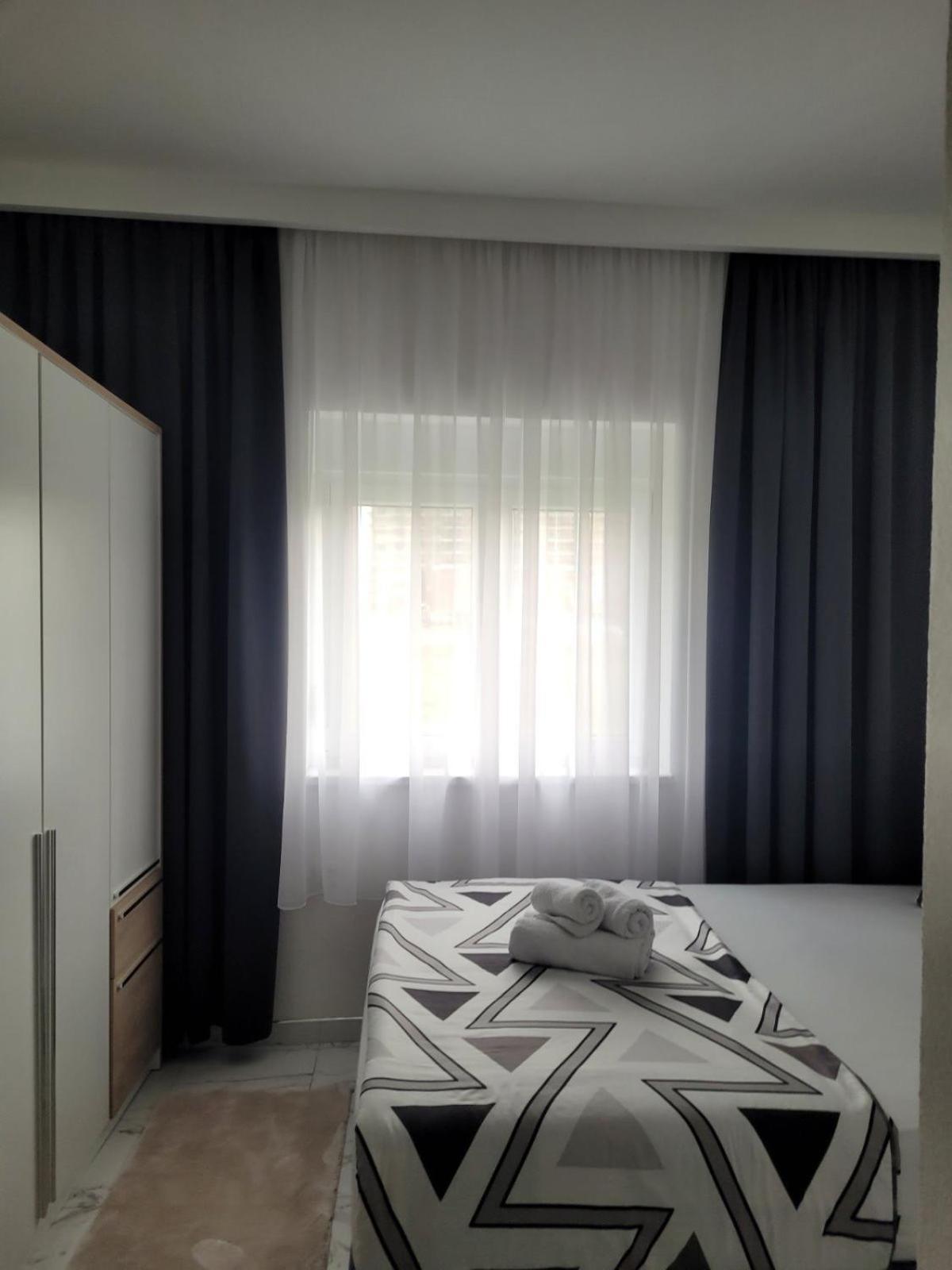 Vila Safir Loznica Exteriör bild